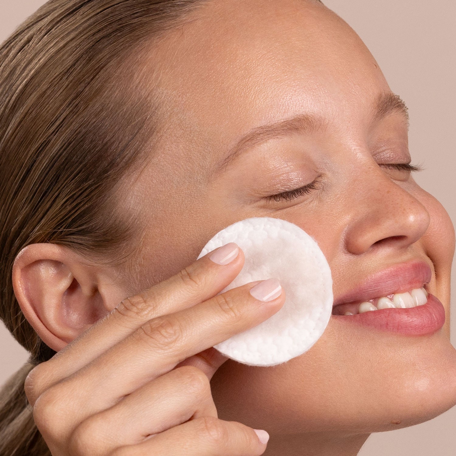 Eminence Calm Skin Chamomile Exfoliating Peel